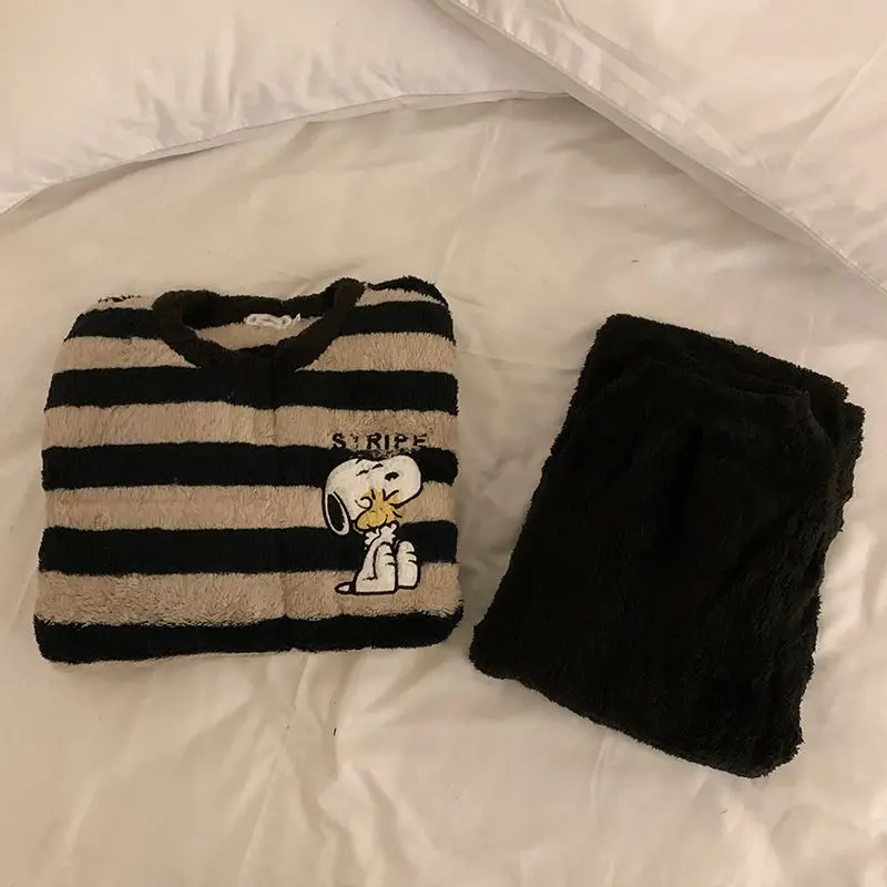 Snoopy Männer und Frauen Paar  – Men Shoes China Bewertung und Preis